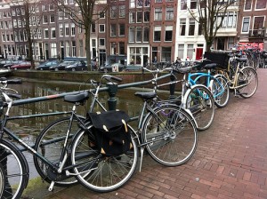 荷兰的自行车(图片来源:Andy Nash在Flickr.com)