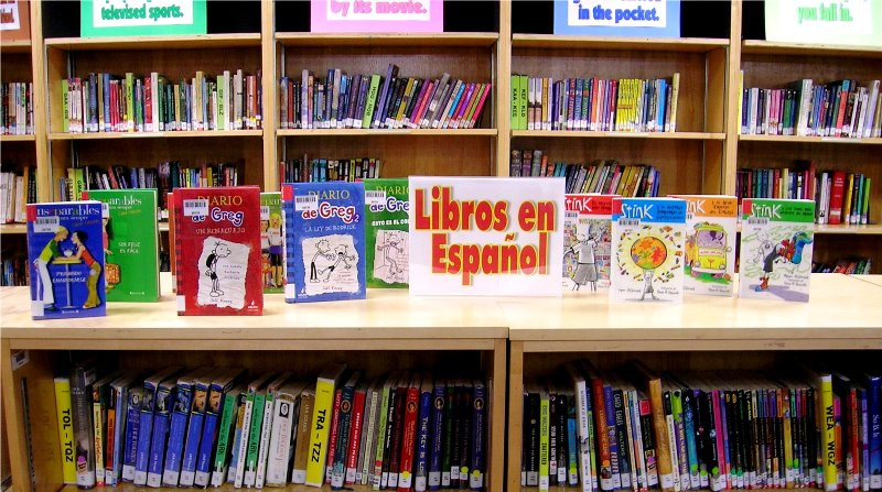 Libros en Español由Enokson在Flickr.com | CC by 2.0