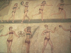 马赛克在各种娱乐活动中展示罗马妇女。由Wikicommons＆Disdero提供。