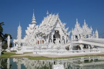 白庙(Wat Rong Khun)